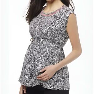 MOTHERHOOD Black & White Maternity Blouse w Pink Neckline Trim